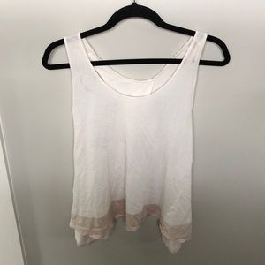 Lululemon White Open back Tanktop